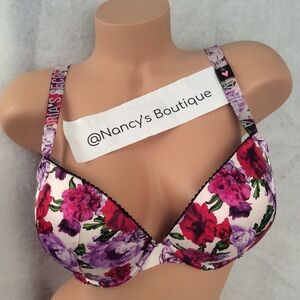 Victoria’s Secret lace Shine Strap Push up Bra